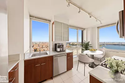 215 E 96th Street #34H, New York City, NY 10128 - Photo 2