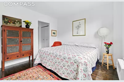 48 W 105th Street #2B, New York City, NY 10025 - Photo 6