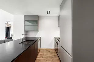 155 W 18th St, New York City, NY 10011 - Photo 4