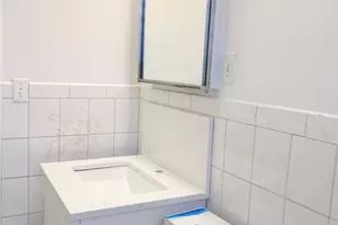 158 Nevins St, New York City, NY 11217 - Photo 2