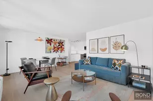 353 E 72nd St, New York City, NY 10021 - Photo 2