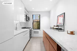 30 E 9th St, New York City, NY 10003 - Photo 8