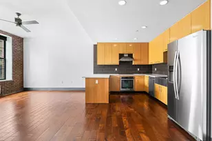 42-60 Crescent St, New York City, NY 11101 - Photo 2