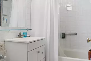 45 W 54th St, New York City, NY 10019 - Photo 6