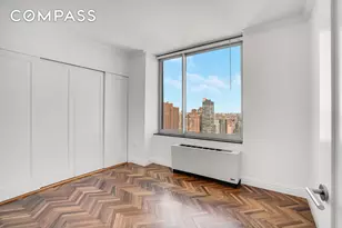 360 E 88th St, New York City, NY 10128 - Photo 14