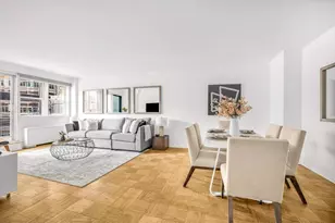 211 E 53rd St, New York City, NY 10022 - Photo 2