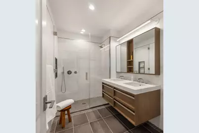 575 4th Avenue #PHC, New York City, NY 11215 - Photo 4