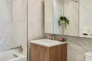 23-15 44th Rd, New York City, NY 11101 - Photo 20