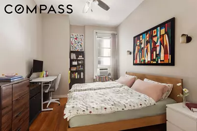 26 Gramercy Park S #1E, New York City, NY 10003 - Photo 4