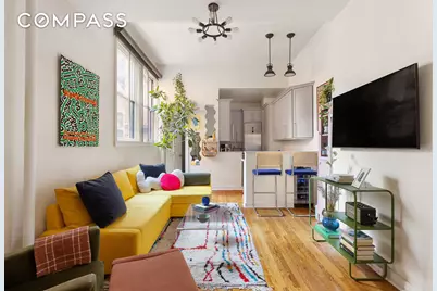 26 Gramercy Park S #1E, New York City, NY 10003 - Photo 2