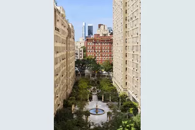 322 W 57th Street #15B, New York City, NY 10019 - Photo 2