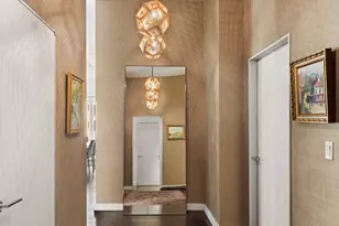 322 W 57th St, New York City, NY 10019 - Photo 4