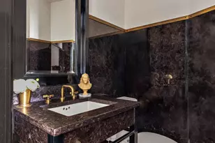 211 Elizabeth St, New York City, NY 10012 - Photo 8
