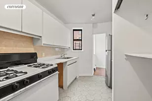 319 E 105th St, New York City, NY 10029 - Photo 4