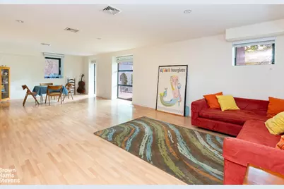 712 Ladd Road, New York City, NY 10471 - Photo 26