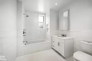 317 W 89th St, New York City, NY 10024 - Photo 14