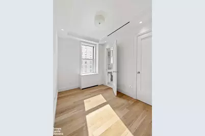 317 W 89th Street #9E, New York City, NY 10024 - Photo 12
