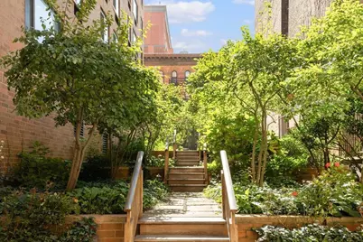 100 W 89th Street #4L, New York City, NY 10024 - Photo 18