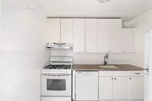 315 E 70th St, New York City, NY 10021 - Photo 8