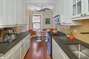 155 E 93rd St, New York City, NY 10128 - Photo 2