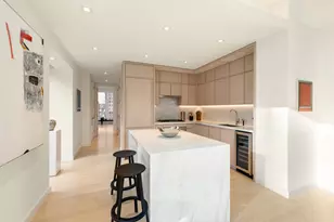 138 E 50th St, New York City, NY 10022 - Photo 2