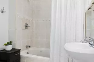 321 22nd St, New York City, NY 11215 - Photo 8