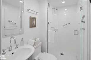 1050 5th Ave, New York City, NY 10028 - Photo 12