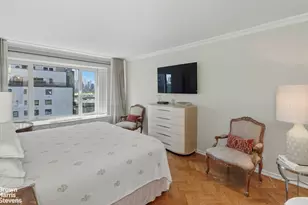 1050 5th Ave, New York City, NY 10028 - Photo 12