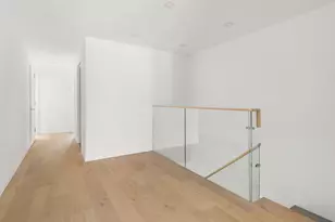 684 Dean St, New York City, NY 11238 - Photo 4