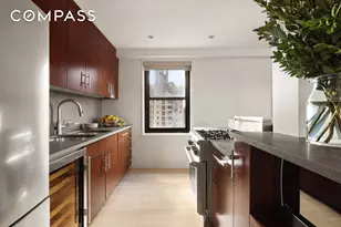 360 W 22nd St, New York City, NY 10011 - Photo 6