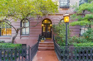 457 W 22nd St, New York City, NY 10011 - Photo 2