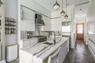 457 W 22nd St, New York City, NY 10011 - Photo 10
