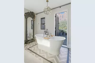 457 W 22nd Street #EF, New York City, NY 10011 - Photo 32