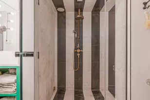 457 W 22nd St, New York City, NY 10011 - Photo 20