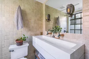 457 W 22nd St, New York City, NY 10011 - Photo 36