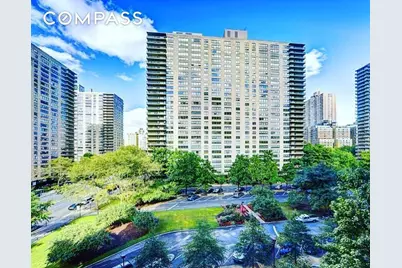 150 W End Avenue #25J, New York, NY 10023 - Photo 1
