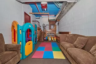 445 5th Ave, New York City, NY 10016 - Photo 16