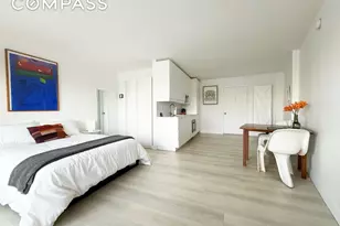 25-40 Shore Blvd, New York City, NY 11102 - Photo 2