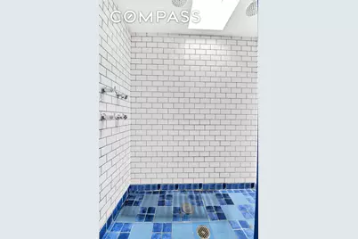 10 Carroll Street, New York City, NY 11231 - Photo 18