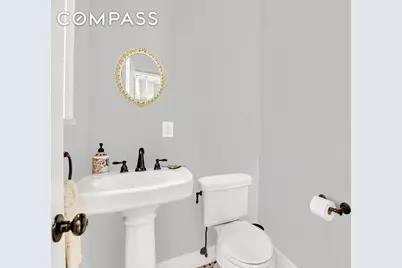 10 Carroll Street, New York City, NY 11231 - Photo 6