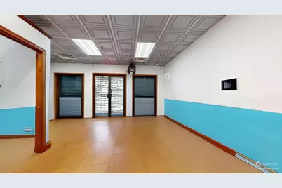 45-44 Vernon Boulevard, New York City, NY 11101 - Photo 10