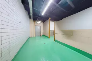 45-44 Vernon Blvd, New York City, NY 11101 - Photo 16