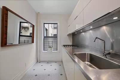 255 Eastern Parkway #C9, New York City, NY 11238 - Photo 8