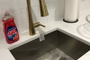 1039 Herkimer St, New York City, NY 11233 - Photo 4