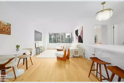 10 W 15th Street #1014, New York City, NY 10011 - Photo 2