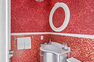 721 5th Ave, New York City, NY 10022 - Photo 14