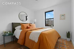 424 Adelphi St, New York City, NY 11238 - Photo 12