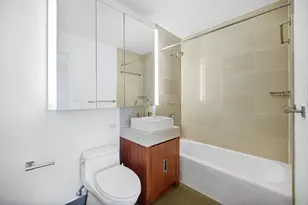 450 W 17th St, New York, NY 10011 - Photo 8