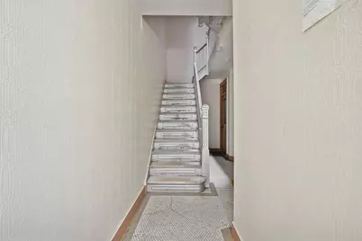 31-42 34th Street #MultiFamily, New York City, NY 11106 - Photo 4