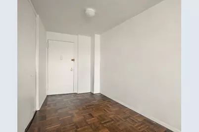 61 Jane Street #9S, New York City, NY 10014 - Photo 8